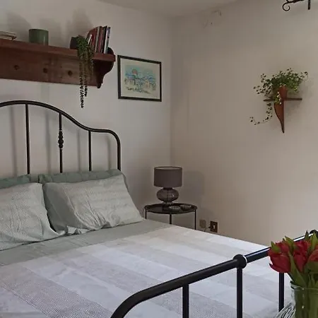 Pia's In Pieno Centro Storico Διαμέρισμα